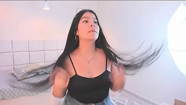 Hanna Lee4 online show from February 24, 2026, 2:20 am