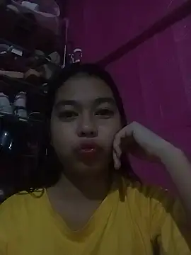 Snapshot of Heavens_night04 chatting on February 2, 2026, 9:41 am Heavens night04 online show from February 2, 2026, 9:41 am