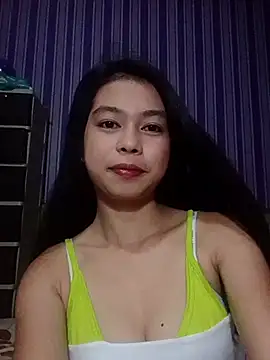 Snapshot of Heavens_night04 chatting on June 20, 2026, 10:18 am Heavens night04 online show from June 20, 2026, 10:18 am