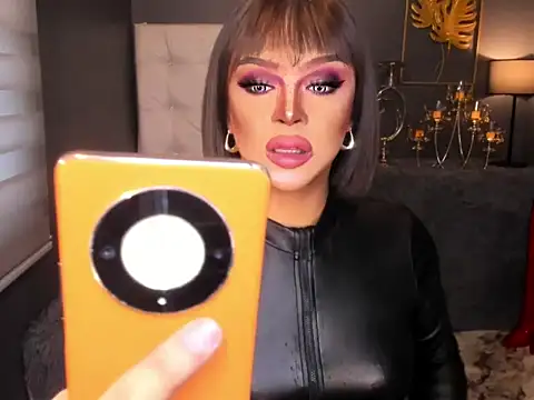 Snapshot of Mistress_DominantJaz chatting on February 6, 2026, 2:05 am Mistress DominantJaz online show from February 6, 2026, 2:05 am