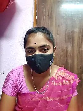 Snapshot of Tamil_Hot_Shana chatting on April 1, 2026, 5:10 pm Tamil Hot Shana online show from April 1, 2026, 5:10 pm