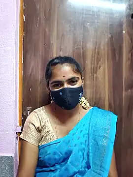 Snapshot of Tamil_Hot_Shana chatting on April 10, 2026, 3:34 am Tamil Hot Shana online show from April 10, 2026, 3:34 am