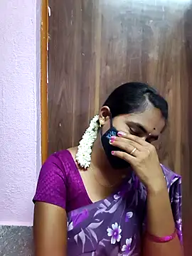 Snapshot of Tamil_Hot_Shana chatting on April 12, 2026, 5:18 pm Tamil Hot Shana online show from April 12, 2026, 5:18 pm