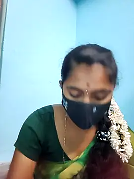 Snapshot of Tamil_Hot_Shana chatting on April 14, 2026, 4:40 am Tamil Hot Shana online show from April 14, 2026, 4:40 am