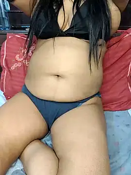 Snapshot of Red_Wine444 chatting on February 27, 2026, 8:09 pm Red Wine444 online show from February 27, 2026, 8:09 pm