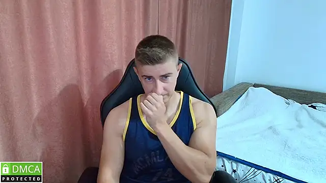 Snapshot of TodMusclePower9 chatting on June 19, 2026, 6:51 am TodMusclePower9 online show from June 19, 2026, 6:51 am