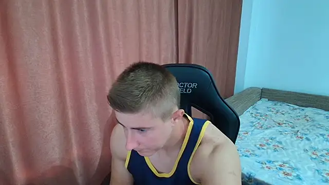 Snapshot of TodMusclePower9 chatting on July 27, 2026, 6:20 am TodMusclePower9 online show from July 27, 2026, 6:20 am