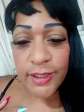 Snapshot of SabrinaColin chatting on May 29, 2026, 4:10 am SabrinaColin online show from May 29, 2026, 4:10 am