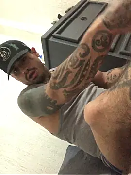 Snapshot of El_Morrito_666 chatting on February 3, 2026, 12:31 am El Morrito 666 online show from February 3, 2026, 12:31 am