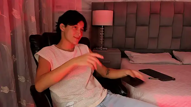 SalvatoreBenford online show from February 6, 2026, 3:11 am