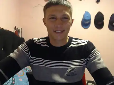 Snapshot of Cronos_Hot_8 chatting on February 8, 2026, 10:07 am Cronos Hot 8 online show from February 8, 2026, 10:07 am