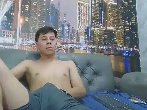 santiago xxxcol online show from March 7, 2026, 11:46 pm