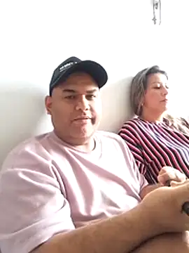 Snapshot of wessAndSandri chatting on February 25, 2026, 7:56 pm wessAndSandri online show from February 25, 2026, 7:56 pm