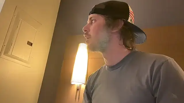 mr mrs glitter online show from March 10, 2026, 5:56 am