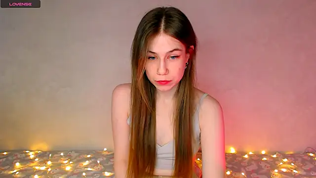 baby girl 0001  online show from February 15, 2026, 3:14 am