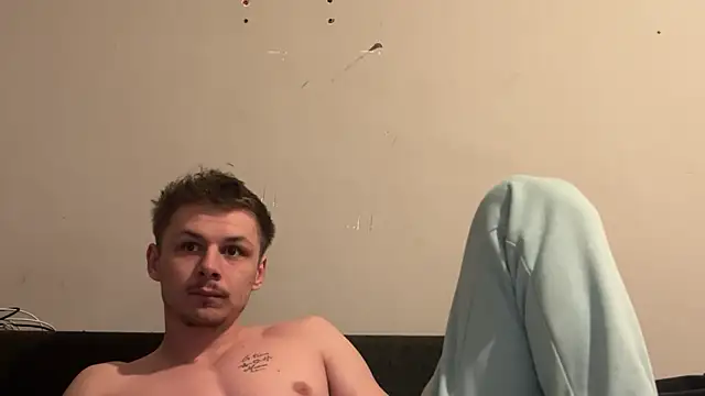 Snapshot of Lucas328706 chatting on March 1, 2026, 5:26 pm Lucas328706 online show from March 1, 2026, 5:26 pm