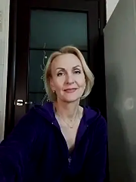 MichelleSolis online show from April 2, 2026, 7:33 pm