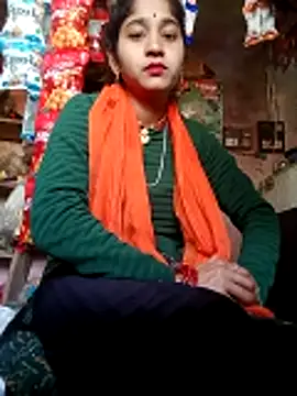 Snapshot of Nisha_011 chatting on February 13, 2026, 8:10 am Nisha 011 online show from February 13, 2026, 8:10 am