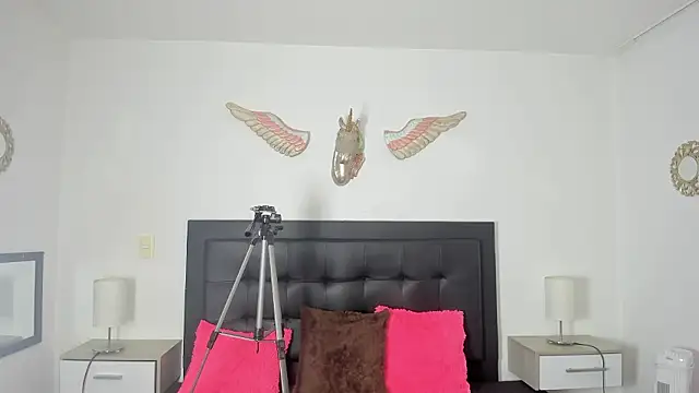 Karla 94 online show from March 1, 2026, 3:41 am