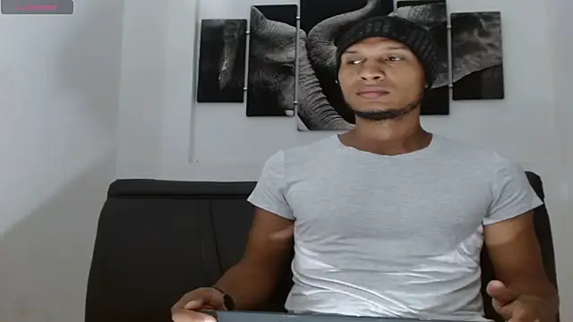 Snapshot of Jeff_Brown77 chatting on February 19, 2026, 12:01 pm Jeff Brown77 online show from February 19, 2026, 12:01 pm