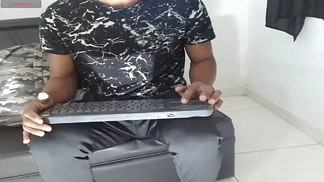 Snapshot of Jeff_Brown77 chatting on March 3, 2026, 12:00 pm Jeff Brown77 online show from March 3, 2026, 12:00 pm