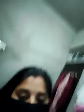 Sexy khushi19 online show from March 2, 2026, 5:19 am