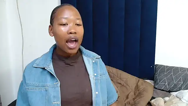 Lissa 27 online show from March 1, 2026, 5:04 pm