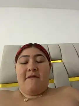 Snapshot of Rouse-Antonella_ chatting on March 14, 2026, 8:47 pm Rouse-Antonella online show from March 14, 2026, 8:47 pm