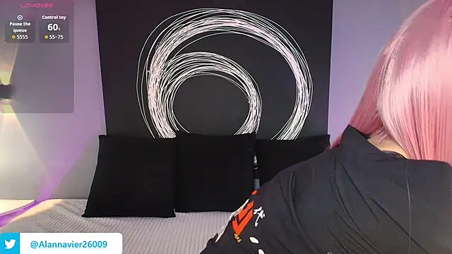 AlannaViera online show from February 21, 2026, 11:44 am