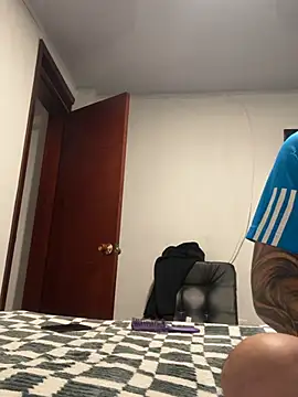 joeandlove online show from February 10, 2026, 2:37 am