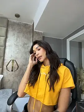 SofiaRivero online show from April 13, 2026, 6:46 pm