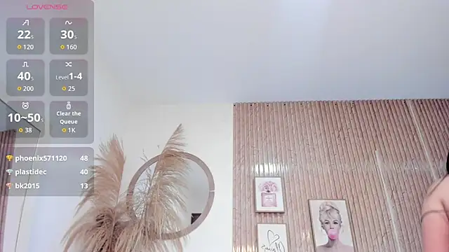 Snapshot of Sally_Dvine chatting on March 8, 2026, 2:04 am Sally Dvine online show from March 8, 2026, 2:04 am