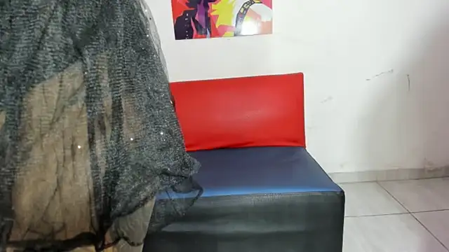 Snapshot of Hityour_bitchhard chatting on February 14, 2026, 4:20 am Hityour bitchhard online show from February 14, 2026, 4:20 am