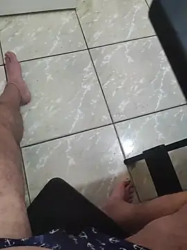 Snapshot of Gordinho_dos_pes chatting on February 28, 2026, 2:40 pm Gordinho dos pes online show from February 28, 2026, 2:40 pm