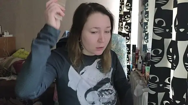 Snapshot of Ozalin_ chatting on February 9, 2026, 11:47 am Ozalin online show from February 9, 2026, 11:47 am