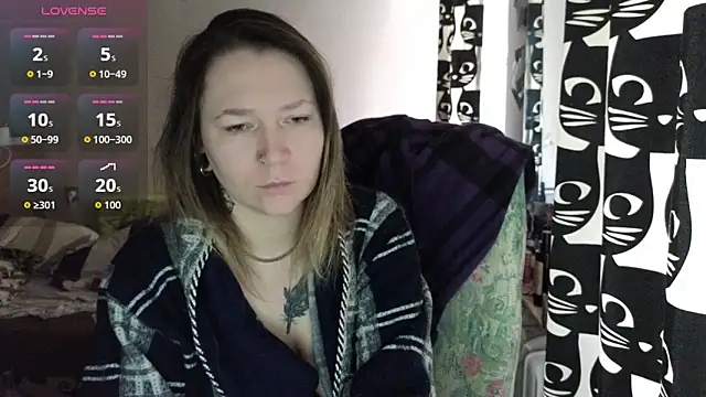 Snapshot of Ozalin_ chatting on February 10, 2026, 9:24 am Ozalin online show from February 10, 2026, 9:24 am