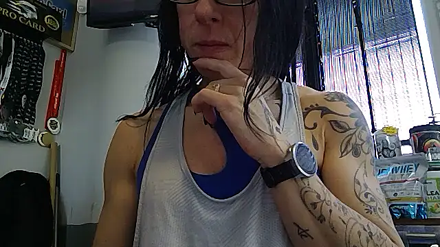 Snapshot of FITGIRL-MAEVA chatting on February 26, 2026, 12:26 pm FITGIRL-MAEVA online show from February 26, 2026, 12:26 pm