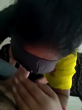 Snapshot of Castrol1289 chatting on March 1, 2026, 9:22 am Castrol1289 online show from March 1, 2026, 9:22 am