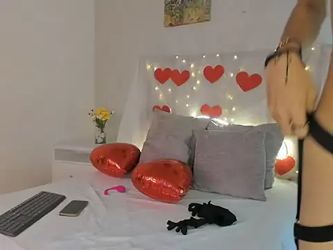 noah lewiss online show from February 16, 2026, 11:50 am