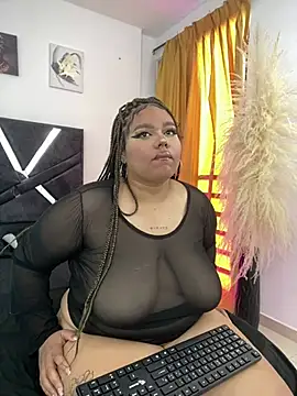 Snapshot of AlahiaFrequency chatting on February 17, 2026, 9:32 pm AlahiaFrequency online show from February 17, 2026, 9:32 pm