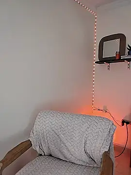 Snapshot of LilaRvsh chatting on February 20, 2026, 5:02 pm LilaRvsh online show from February 20, 2026, 5:02 pm