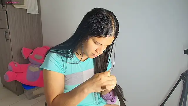 alys love online show from March 27, 2026, 4:18 pm