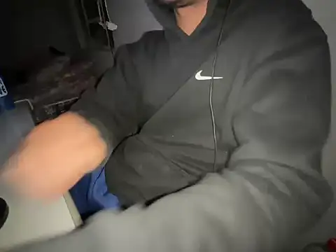 cerejadc online show from April 14, 2026, 5:02 am