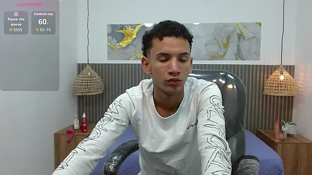 Snapshot of JDWhite18 chatting on February 21, 2026, 4:35 am JDWhite18 online show from February 21, 2026, 4:35 am