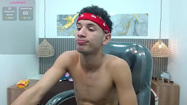 JDWhite18 online show from March 5, 2026, 3:46 am