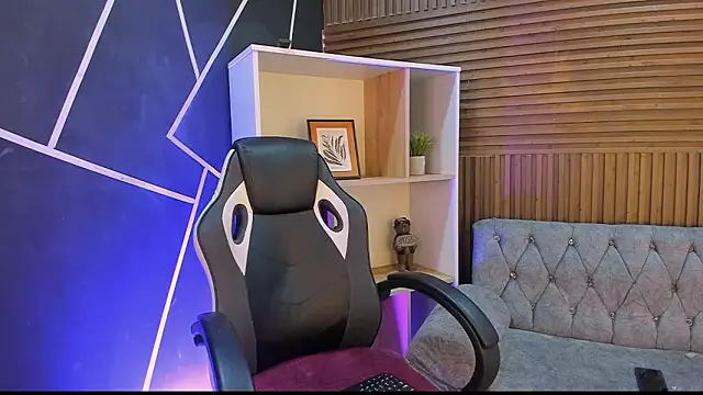 shaden  online show from March 3, 2026, 8:59 pm