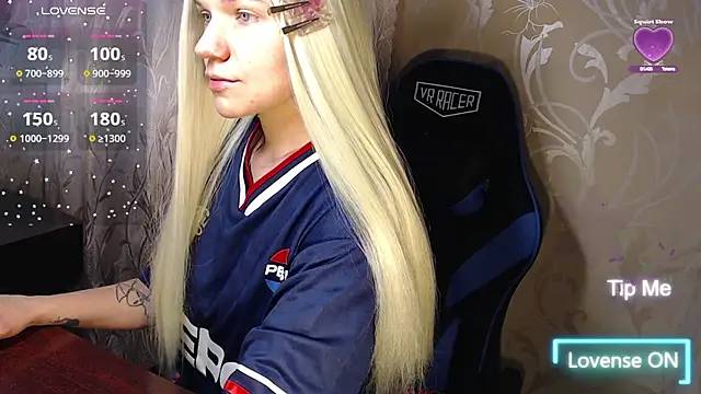 Snapshot of Shiny_Victoria chatting on February 17, 2026, 10:34 am Shiny Victoria online show from February 17, 2026, 10:34 am