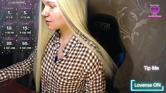 Snapshot of Shiny_Victoria chatting on February 19, 2026, 9:16 am Shiny Victoria online show from February 19, 2026, 9:16 am