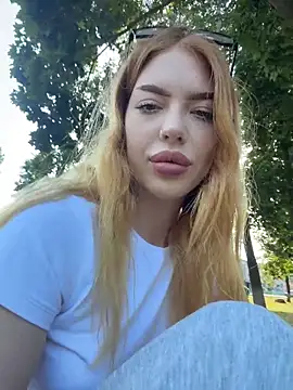 Snapshot of Jean_Graay chatting on June 14, 2026, 1:57 pm Jean Graay online show from June 14, 2026, 1:57 pm