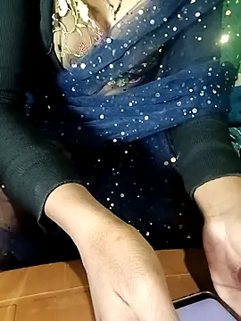 Royal hotti0011 online show from February 23, 2026, 5:10 pm